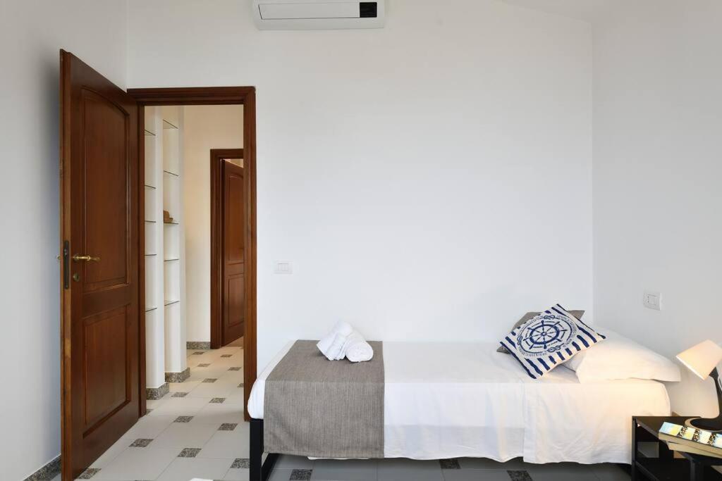 Amazing View - Exclusive Apartment Portu Frailis Àrbatax Buitenkant foto