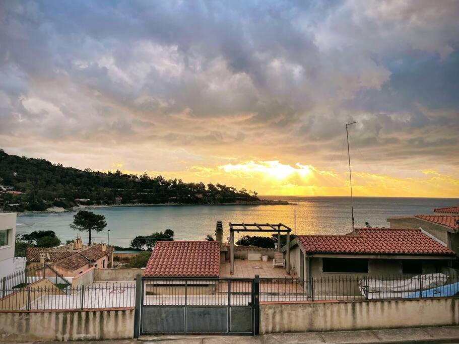 Amazing View - Exclusive Apartment Portu Frailis Àrbatax Buitenkant foto